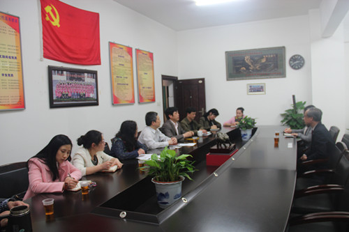 http://news.hunau.edu.cn/xwpd/zhyw/201604/W020160418360719221188.jpg