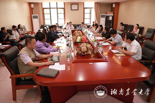 https://news.hunau.edu.cn/zhyw/201909/W020190929423377805272.jpg